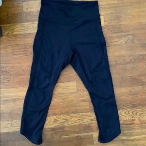 Lululemon cropped leggings